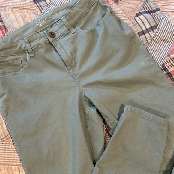 Curvy skinny fit jeans - Picture 9 of 10